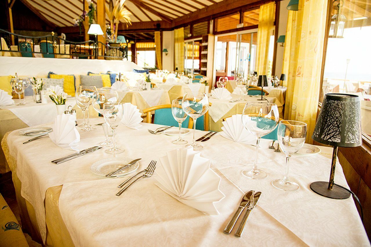 Suite Hotel Marina Playa Esquinzo Extérieur photo